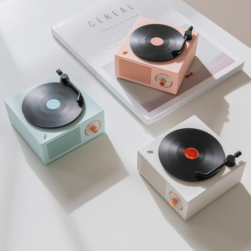 Retro Mini Bluetooth Phonograph Speaker